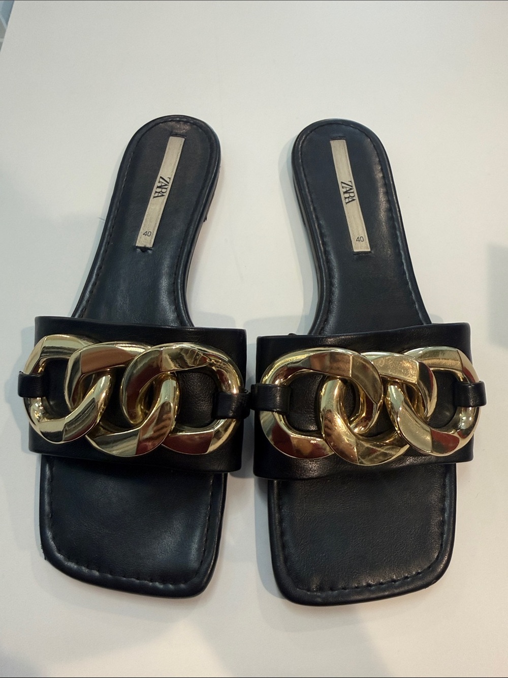 Zara Black Leather Slide Sandals with Chunky Gold Chain